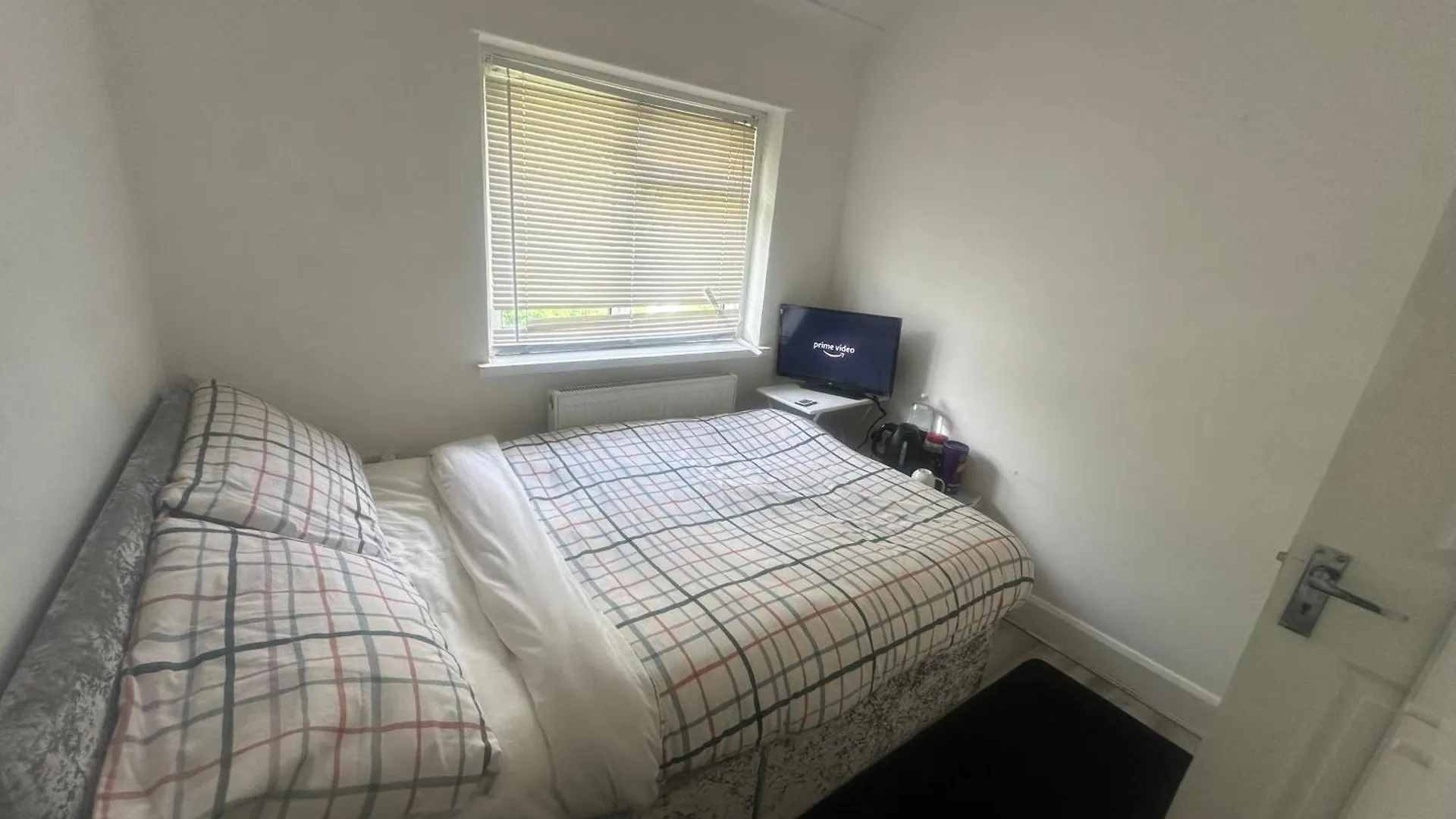 Ebehi Inn Welling United Kingdom